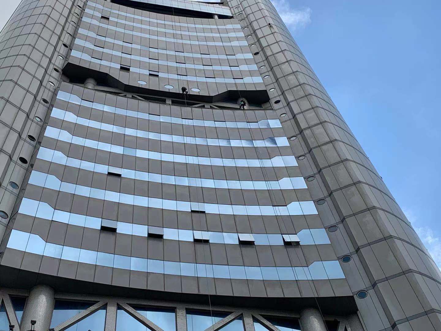 广电大厦玻璃幕墙安全性检测2 广电大厦玻璃幕墙安全性检测2