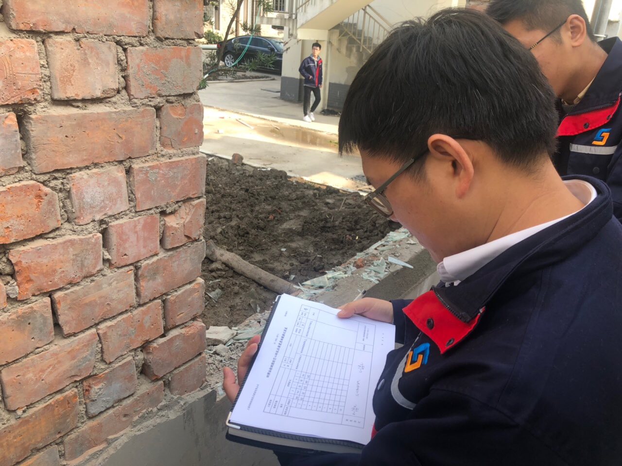 2025新澳门免费原料大全